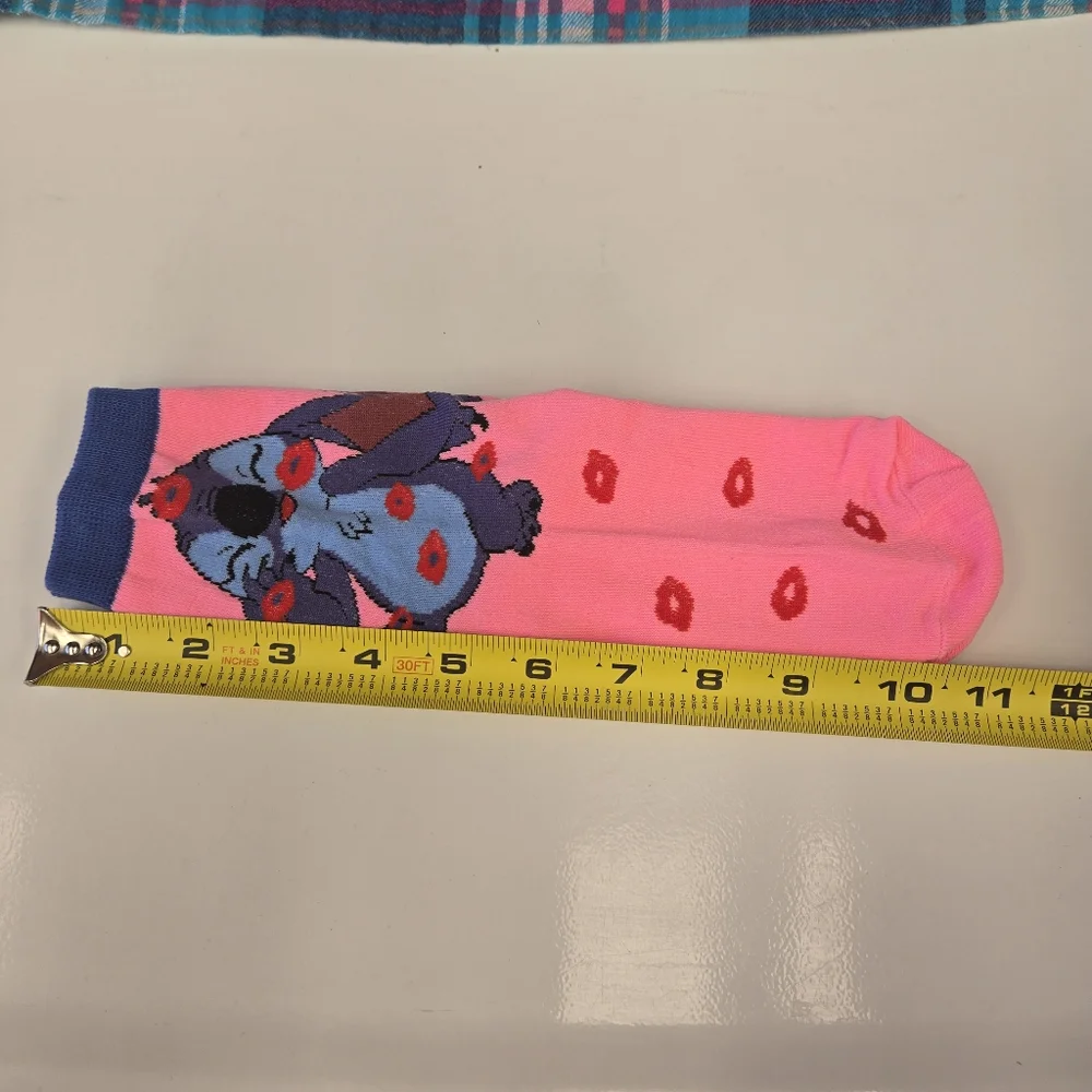🍒🍒 Stitch Crew Socks